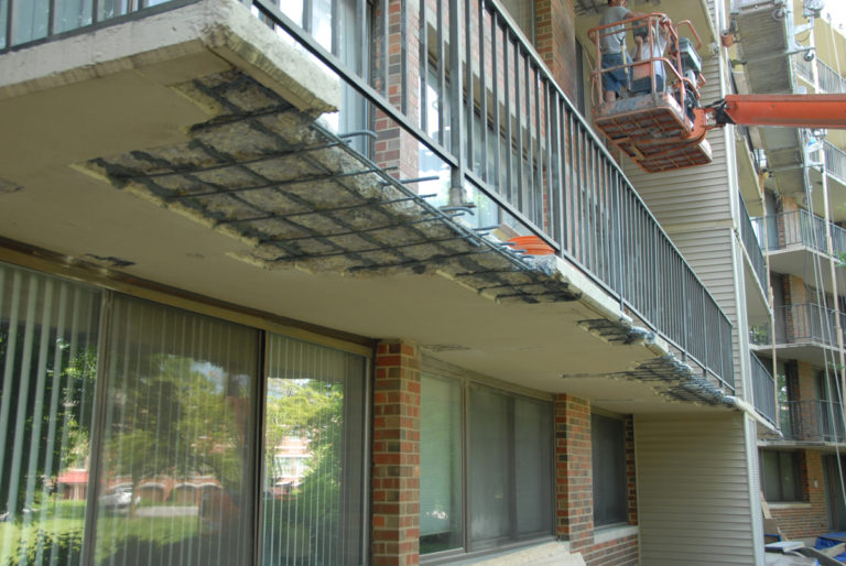Balcony | Restoration | Elmhurst, IL | Deck Coating | Coating | Caulking | Tuckpoitning | Masonry | Chicago | Illinois | Wisconsin | Indiana | Award